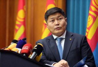 Нийслэлийн Засаг дарга Х.Нямбаатар цаг үеийн асуудлаар мэдээлэл өглөө.